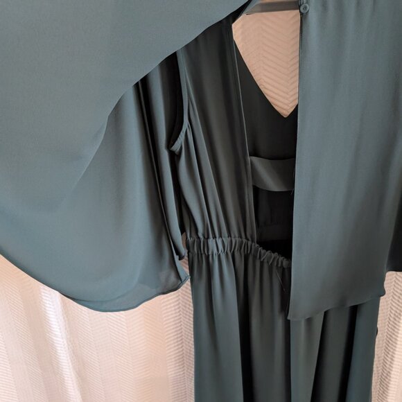 BCBGMaxAzria Brittni Chiffon Cape Dress Forest Green XS Split Back Wedding Guest - Picture 9 of 15